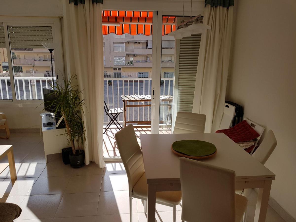 Tulstig Delmar Vilanova i la Geltrú Exterior foto
